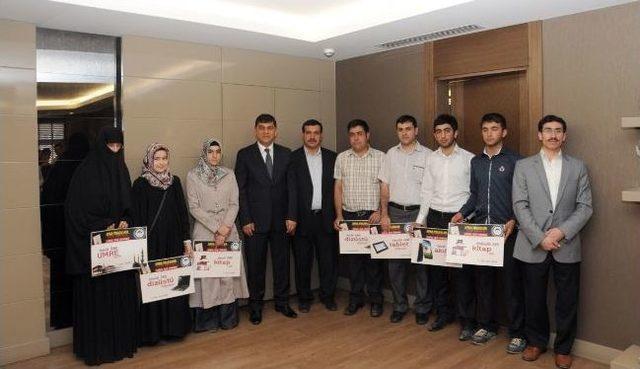 Başkan Fadıloğlu Dereceye Giren &Ouml;ğrencileri &Ouml;d&uuml;llendirdi 1