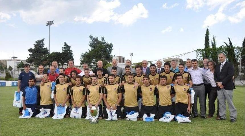 Hacıosmanoğlu, Yine Fenerbah&ccedil;e'yi Hedef Aldı