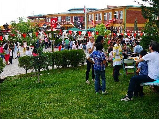 Kayseri Odtü Koleji’nde Bahar Şenliği