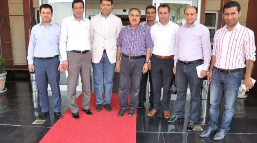 Adıyamanlılar Vakfı, Adıyaman Şubesi Yeni Y&ouml;netimi İle Bir Araya Geldi