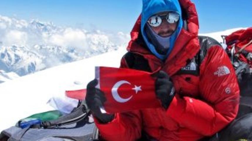 Tun&ccedil; Fındık&rsquo;tan, Zirve &Ouml;ncesi Basın Toplantısı