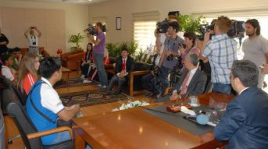 "T&uuml;rk&ccedil;e, D&uuml;nyada Diyalogun Hızla Yayılmasını Sağlıyor"