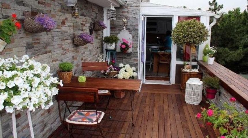 Balkon Bahçe Düzenlemede Ön Eleme Heyecanı Sürüyor