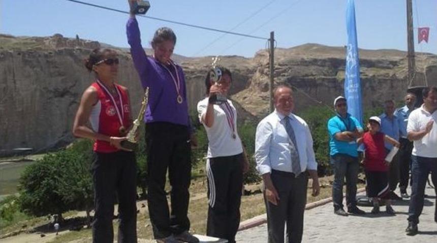 Batman'da Uluslararası Koşu D&uuml;zenlendi