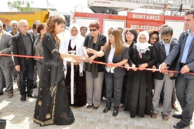 Bostani&ccedil;i&rsquo;nde Toplu A&ccedil;ılış T&ouml;renleri 1