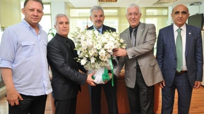 Bozbey&rsquo;den Bursaspor&rsquo;a 50. Yıl Ziyareti