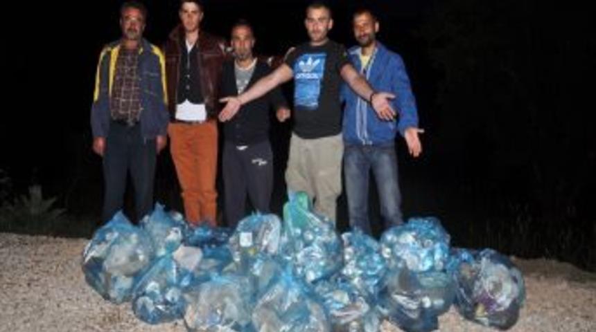 P&uuml;l&uuml;m&uuml;r Kovuklu K&ouml;y&uuml;nde &Ccedil;evre Temizliği