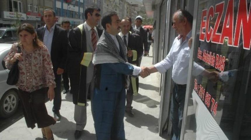 Hakkari &Uuml;niversitesi&rsquo;nden Resim Sergisi