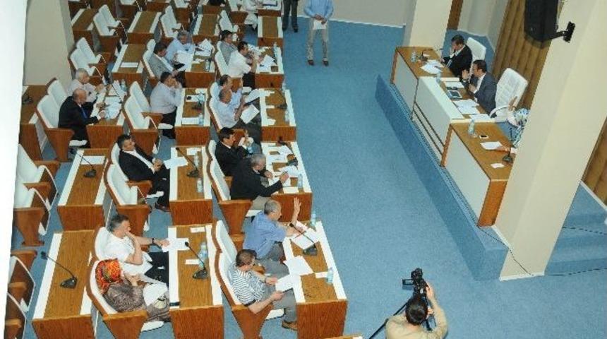 Haziran Meclis Toplantısı Ay-yıldızlı Binada