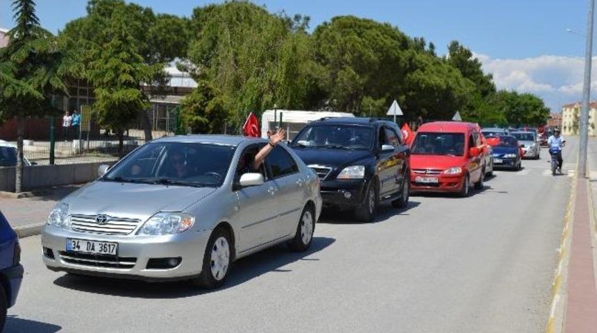 İstanbullu Yazlıkçılardan Protestolara Destek Konvoyu