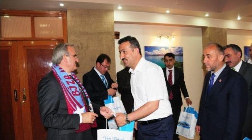 Trabzon İl Genel Meclisi Üyelerinden Vali Karaloğlu’na Ziyaret