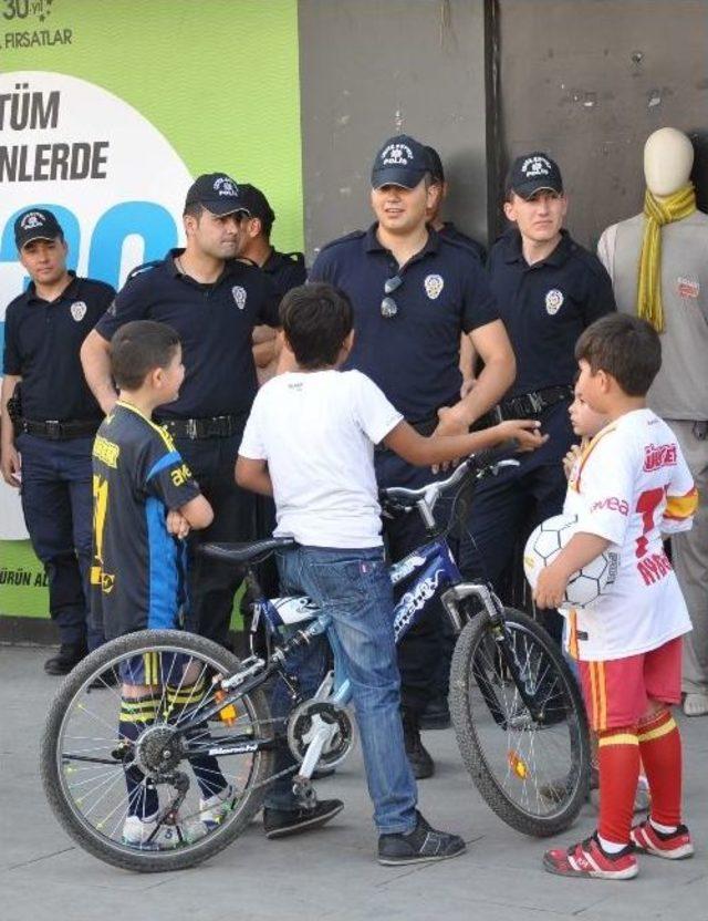 Kırıkkale de &Ccedil;evik Kuvvetin &Ccedil;ocuklara Sevgisi 2