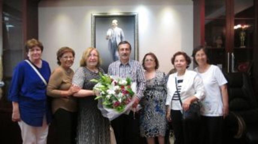 Kanserle Yaşam Eğitim K&uuml;lt&uuml;r Sağlık Derneği'nden Başkan Ata&ccedil;'a Ziyaret