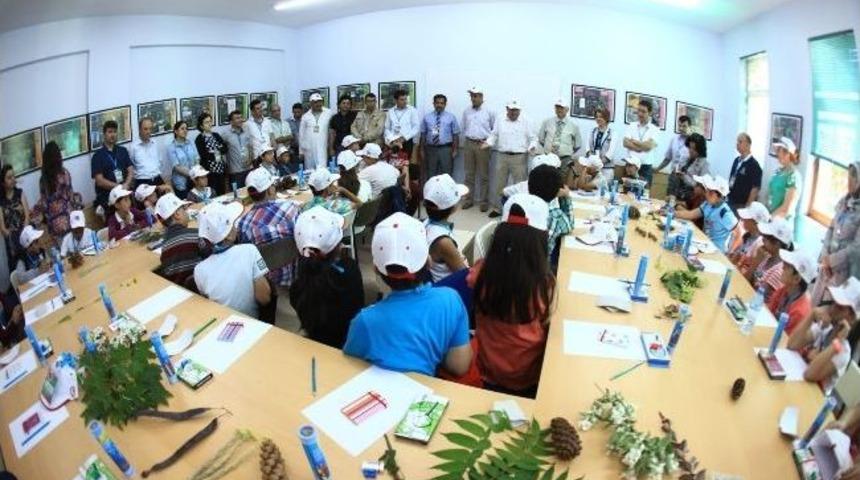 &Ouml;ğrencilere Doğa Sevgisi Aşılanıyor