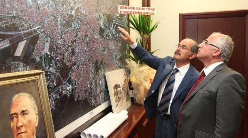 Vali Tuna&rsquo;dan Başkan B&uuml;y&uuml;kerşen&rsquo;e Ziyaret