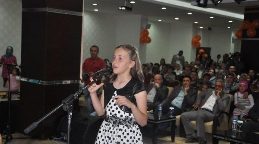 Şırnak'ta Yıl Sonu Menar Gecesi D&uuml;zenlendi