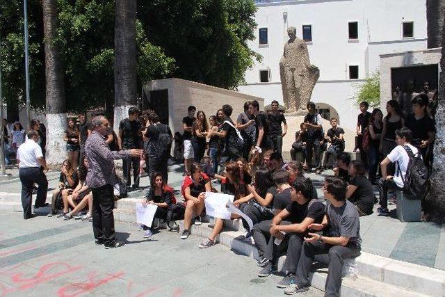 Bodrum&rsquo;da Lise &Ouml;ğrencilerinden Taksim&rsquo;e Destek Eylemi 1
