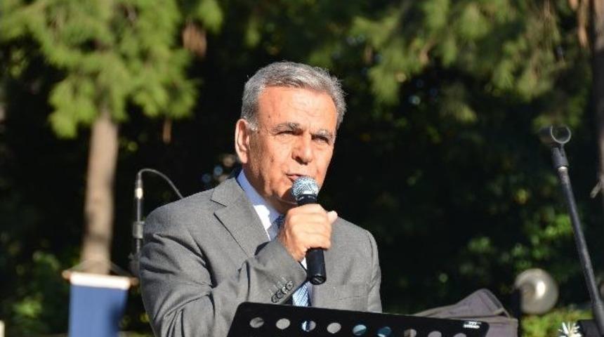Kocaoğlu: "inşaatın Değeri Ne Olursa Olsun Bir Gencimizin Tırnağına Değer Mi?"