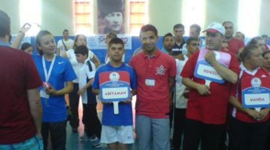Down Sendromlu Sporculara Milli Davet