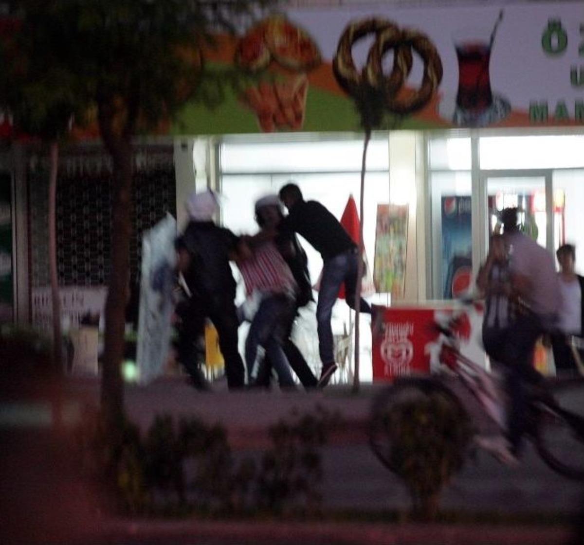 Antalya'da Taksim Gezi Parkı Eylemleri