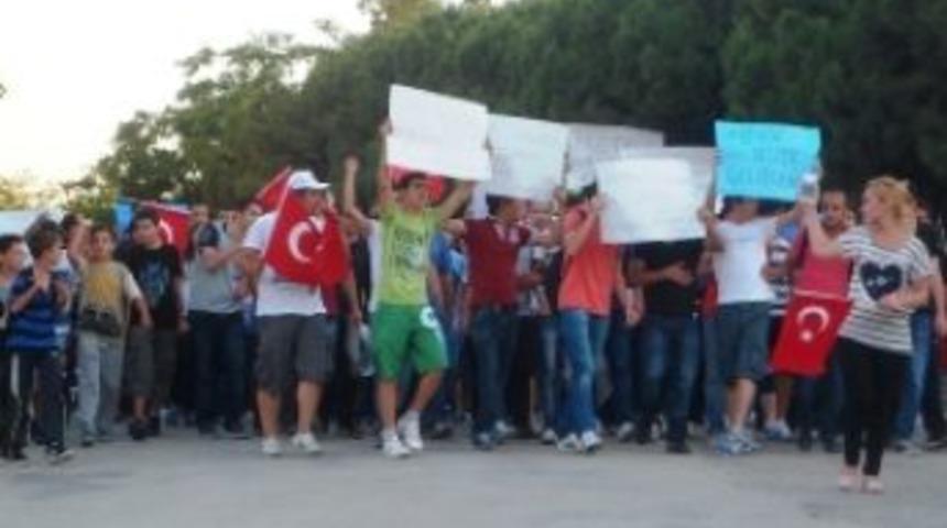 Gelibolu da Taksim tepkisi dinmiyor
