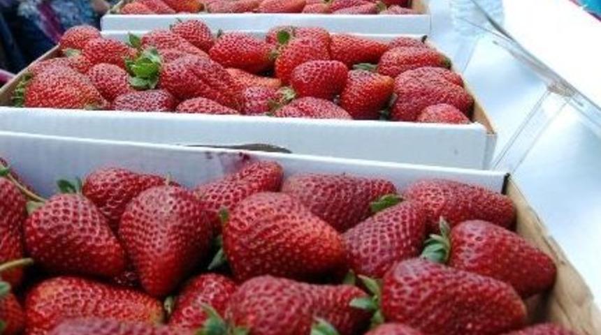 Valinin İsmini &Ccedil;ileğe Verdiler