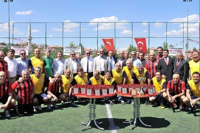 Başlama Vuruşu Akg&uuml;l&rsquo;den 1