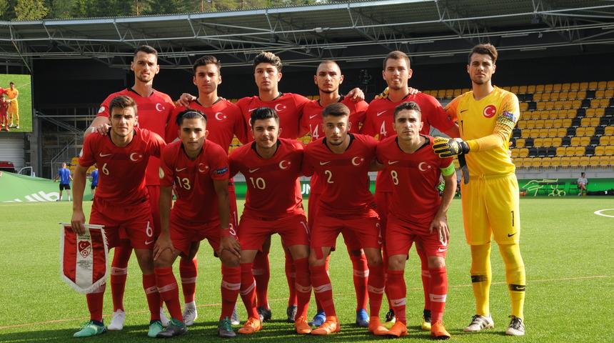 U19 Avrupa Şampiyonası'nda Türkiye İngiltere'ye 3-2 yenildi!