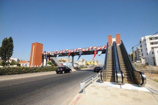 Anadolu Caddesi&rsquo;nde &ldquo;asans&ouml;rl&uuml;-y&uuml;r&uuml;yen Merdivenli&rdquo; 2