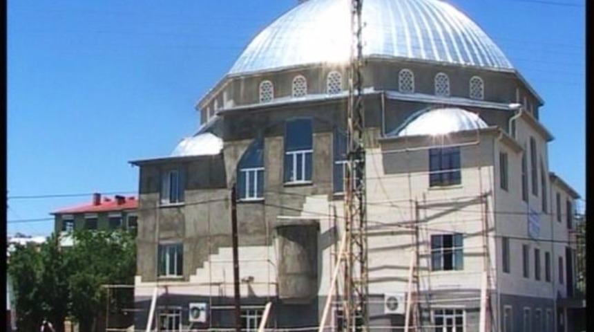Van&rsquo;da Top&ccedil;uoğlu Camii Yardım Bekliyor
