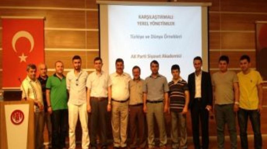 Ak Parti&rsquo;den Siyaset Akademisi