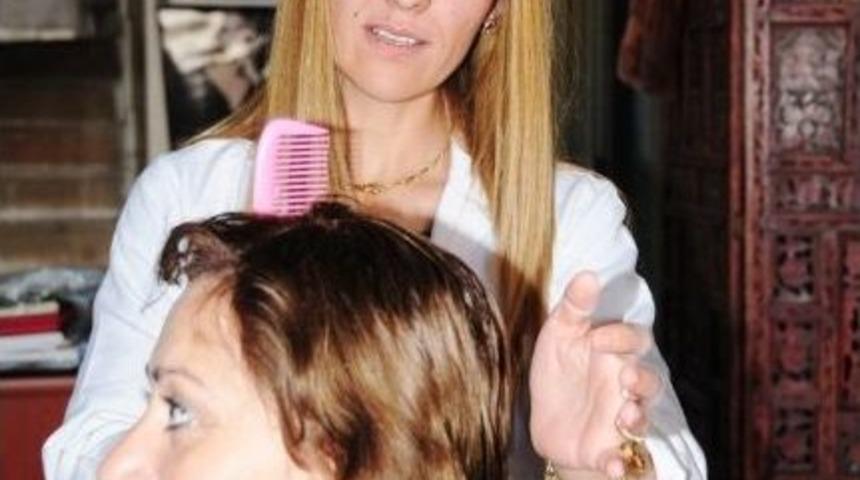 Vanlı Bayan Kuaf&ouml;rden &Ouml;rnek Davranış