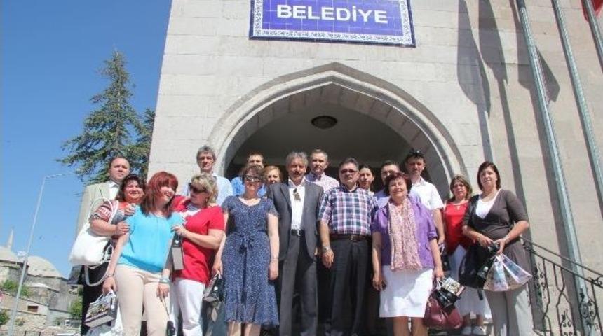 Polonya, Romanya Ve Macaristan&rsquo;dan 13 &Ouml;ğretmen Yaşam Boyu Sağlıklı Beslenme Projesi İ&ccedil;in Nevşehir&rsquo;e Geldi