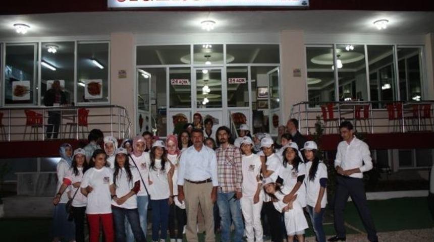 Doğanşehir Emniyeti, Batmanlı 25 Kız &Ouml;ğrenciyi Misafir Etti