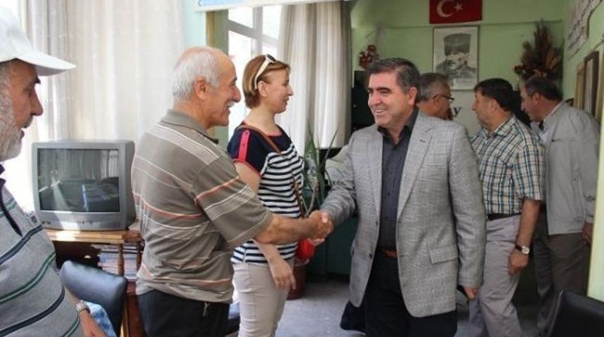 Başkan &Ouml;zdemir&rsquo;den Yeşilay&rsquo;a Ziyaret