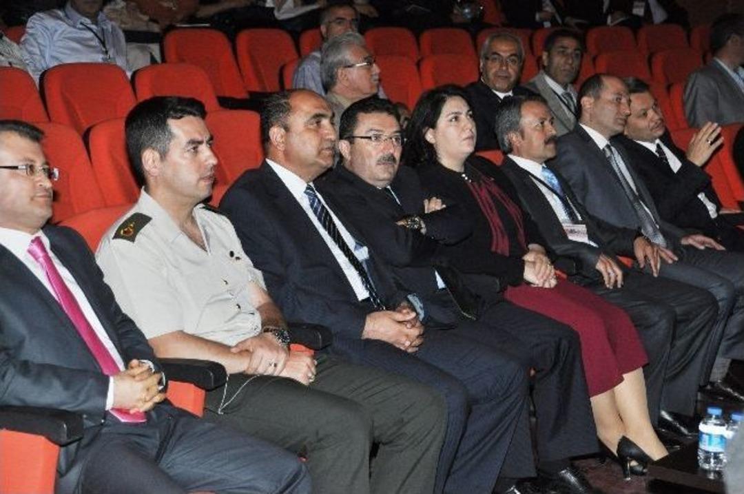 Aksaray'da 'orta Anadolu Tarım Ve Aile' &Ccedil;alıştayı