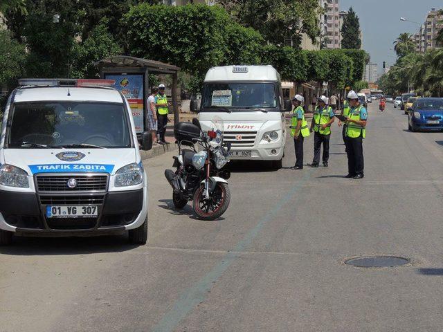 Zabıta Trafik Ekipleri Sokaklarda