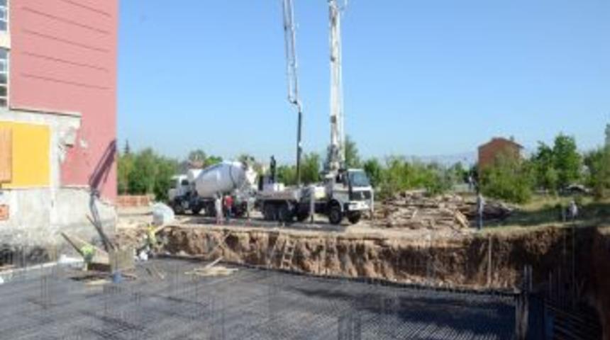 G&uuml;lbahar Anadolu Lisesi Pansiyonunun Temeli Atıldı