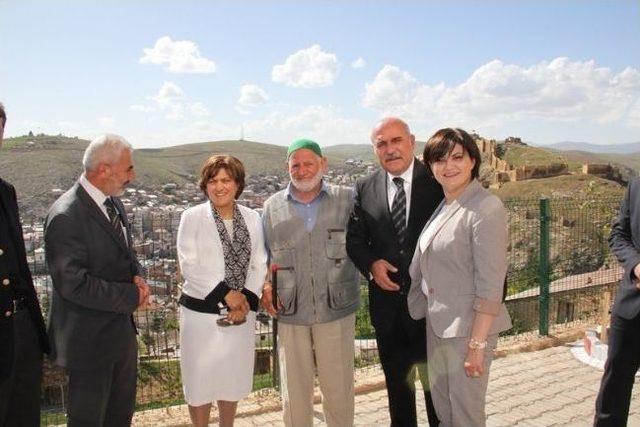 Gönül Elçileri Projesinin Tanıtımı Bakan Yardımcısı Aşkın Asan’ın Katılımıyla Yapıldı