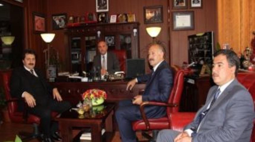 Vali İpek Tso Başkanına Hayırlı Olsun Ziyaretinde Bulundu