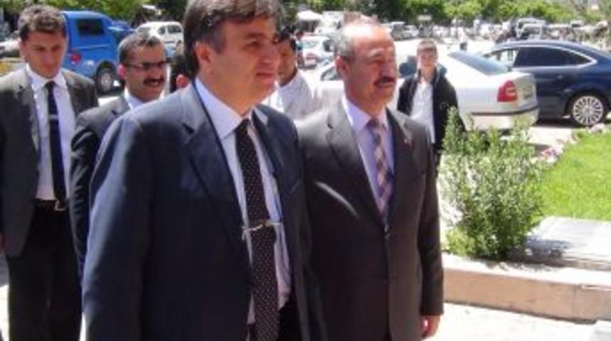 Y&Ouml;K Başkanı: Oluşturulmaya &Ccedil;alışılan Istikrarsızlık Ortamı Tehlike Arz Ediyor