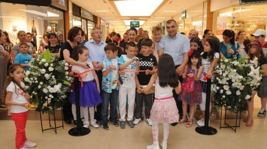&Ccedil;orlu Belediyesi Kursiyerlerinin Resimleri Orion Avm&rsquo;de Sergileniyor