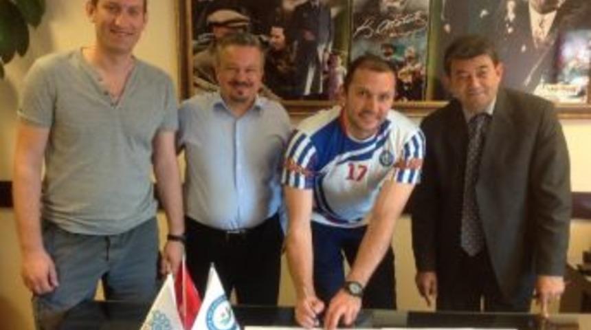 Borko Djordjevic Nil&uuml;fer Belediyespor&rsquo;da