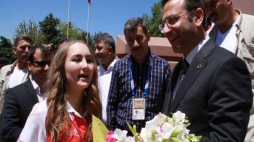 T&uuml;rk&ccedil;e Sevdalısı &Ccedil;ocuklar Samsunlularla Buluşuyor