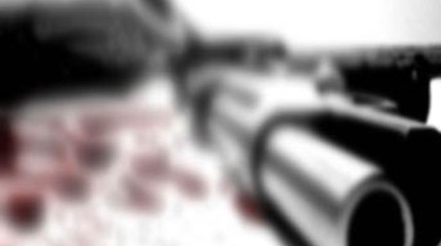 Polis memuru intihar etti