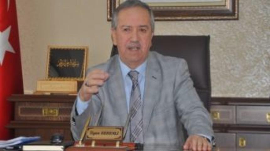 M&uuml;ft&uuml; Serenli&rsquo;den Berat Kandili Mesajı