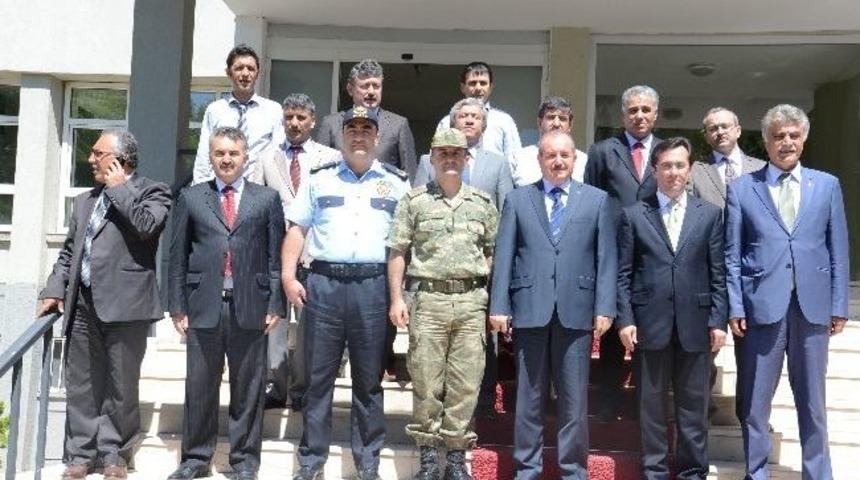 Vali Kocatepe, Okul İnşaatlarını İnceledi