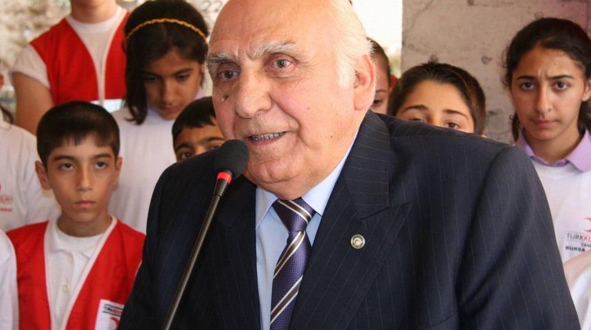 Evlerini Satıp Kız Yurdu Yaptıran Kızılay&rsquo;a Destek Oldular