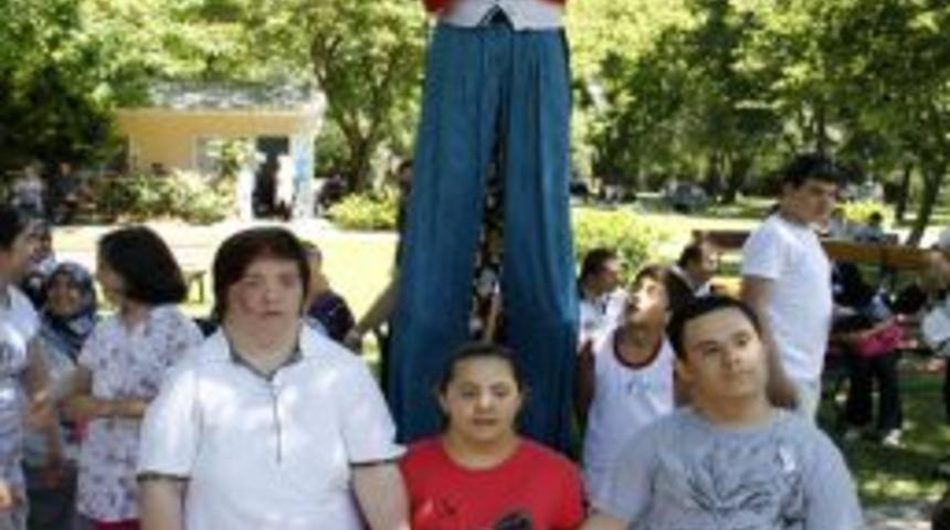 Florya Engelliler Yaz Kampı Engelli Vatandaşlara Kapılarını A&ccedil;tı