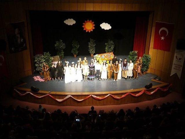 Odt&uuml;&rsquo;l&uuml; &Ouml;ğrencilerden İngilizce Dersi 1